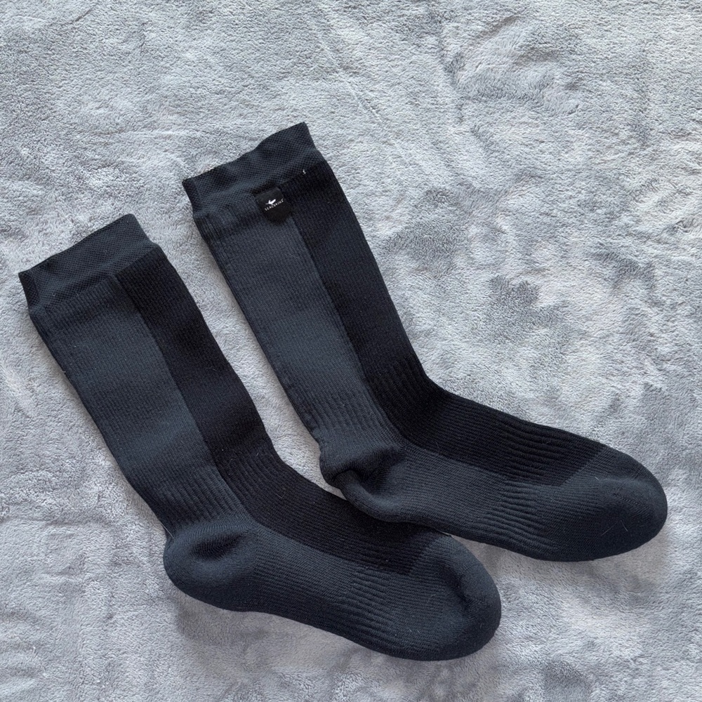 Sealskinz waterproof cold weather socks seal skinz L? XL?